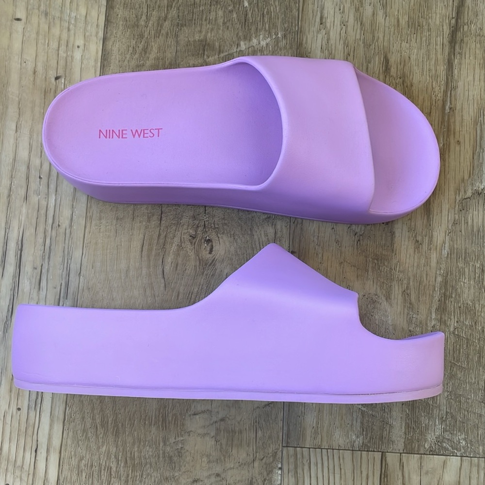 NWT! Nine West Platform Pool Slides - Picture 9 of 12